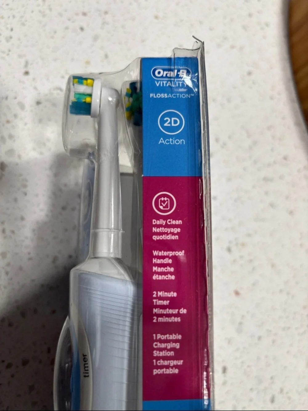 Oral B vitality electric toothbrush floss nwt nib